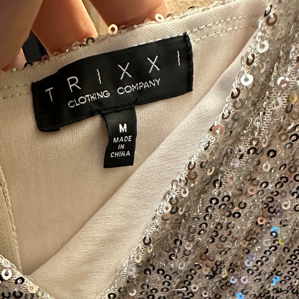Trixxi Silver sequin dress - Picture 3 of 4